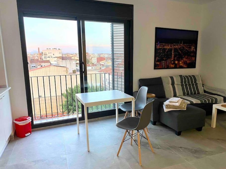Modern Loft In Terrassa Apartment Екстериор снимка